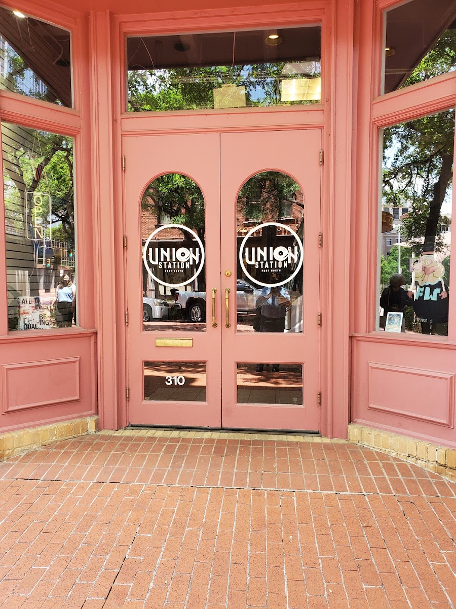 Yolk - Sundance Square